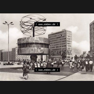 Ansichtskarte DDR Bezirk Berlin, Stadt Berlin: Alexanderplatz, Urania-Weltzeit-Uhr und Haus des Lehrers (1) Sammlung