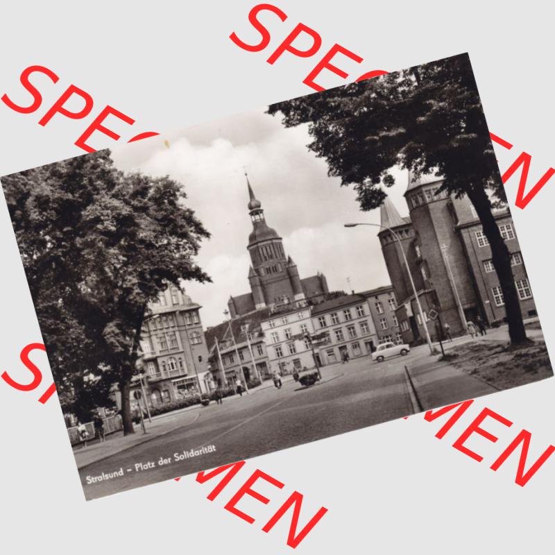 Ansichtskarte DDR Bezirk Rostock, Stadtkreis Stralsund, Hansestadt Stralsund: 1968, Stralsund Platz der Solidarität, ungelaufen, Heldge-Verlag KG, Köthen-Anhalt... Sammlung
