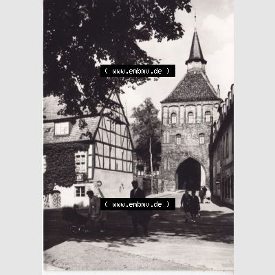 Ansichtskarte DDR Bezirk Rostock, Stadtkreis Stralsund, Hansestadt Stralsund: Das Küter Tor, Planet Verlag Berlin, ungelaufen, Hochformat (1) Sammlung