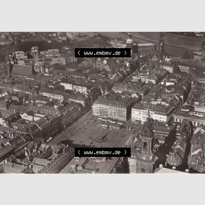 Ansichtskarte DDR Bezirk Dresden, Kreis Dresden, Stadt Dresden: Blick übern Altmarkt (1) Sammlung