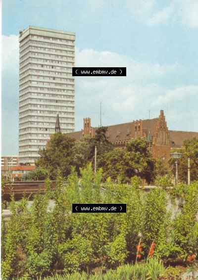 Ansichtskarte DDR Bezirk Frankfurt, Stadtkreis Frankfurt (Oder), Stadt Frankfurt (Oder): Hochhaus am Platz der Republik, Jugend-Touristenhotel... Sammlung