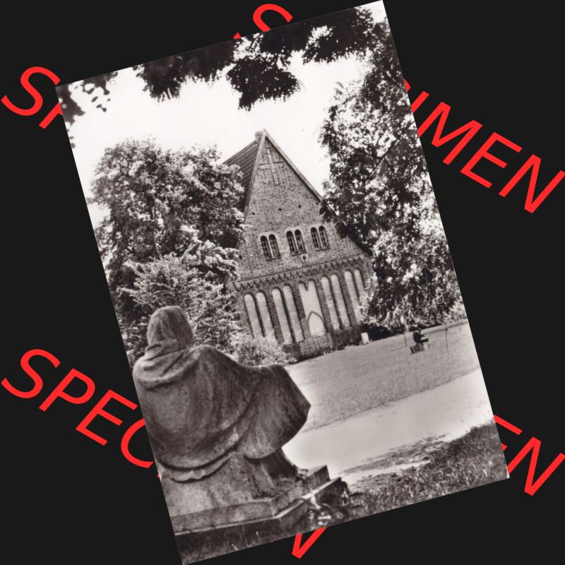 Ansichtskarte Bezirk Bezirk Schwerin, Kreis Güstrow, Stadt-Güstrow Ernst-Barlach-Gedenkstätte und Gertrudenkapelle, im Hochformat (1) Sammlung