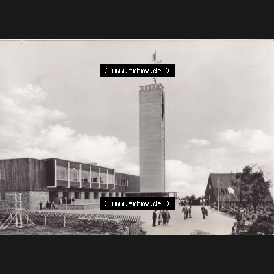 Ansichtskarte Bezirk Karl-Marx-Stadt, Landkreis Annaberg, Stadt Oberwiesenthal HO-Gaststätte Fichtelberghaus. Ansichtskarte bzw. Postkarte aus DDR-Zeiten der Deutschen Demokratischen... Sammlung