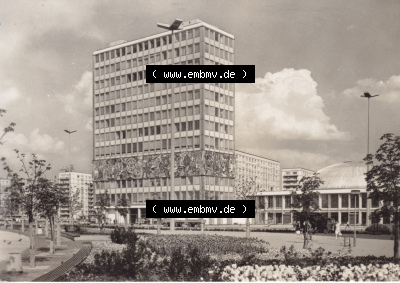 Ansichtskarte DDR Bezirk Berlin, Stadt Berlin-Mitte: 1972, Haus des Lehrers und Kongreßhalle am Alexanderplatz (1) Sammlung