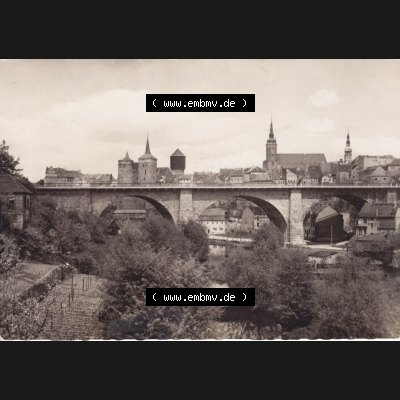 Ansichtskarte DDR Bezirk Dresden, Kreis Bautzen, Stadt Bautzen: In s/w Schwarzweiß Postkarte Friedensbrücke mit Altstadt (1) Sammlung