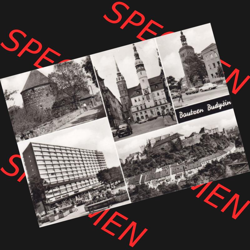 Ansichtskarte DDR Bezirk Dresden, Kreis Bautzen, Stadt Bautzen: In s/w Schwarzweiß Postkarte Jugendherberge, Rathaus, Lauenturm, Hochhaus am Platz der Roten... Sammlung