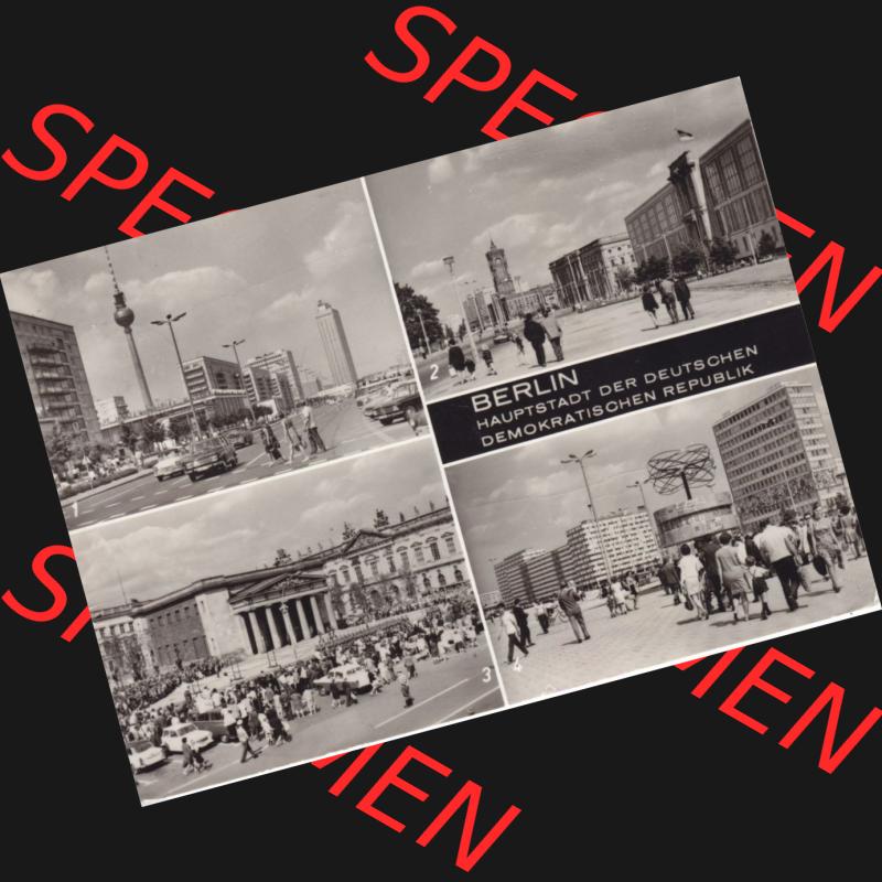 Ansichtskarte DDR Bezirk Berlin, Stadt Berlin-Mitte: 1976, Karl-Marx-Alle, Interhotel, Stadt Berlin, Staatsratsgebäude, Wacxhablösung (1) Sammlung