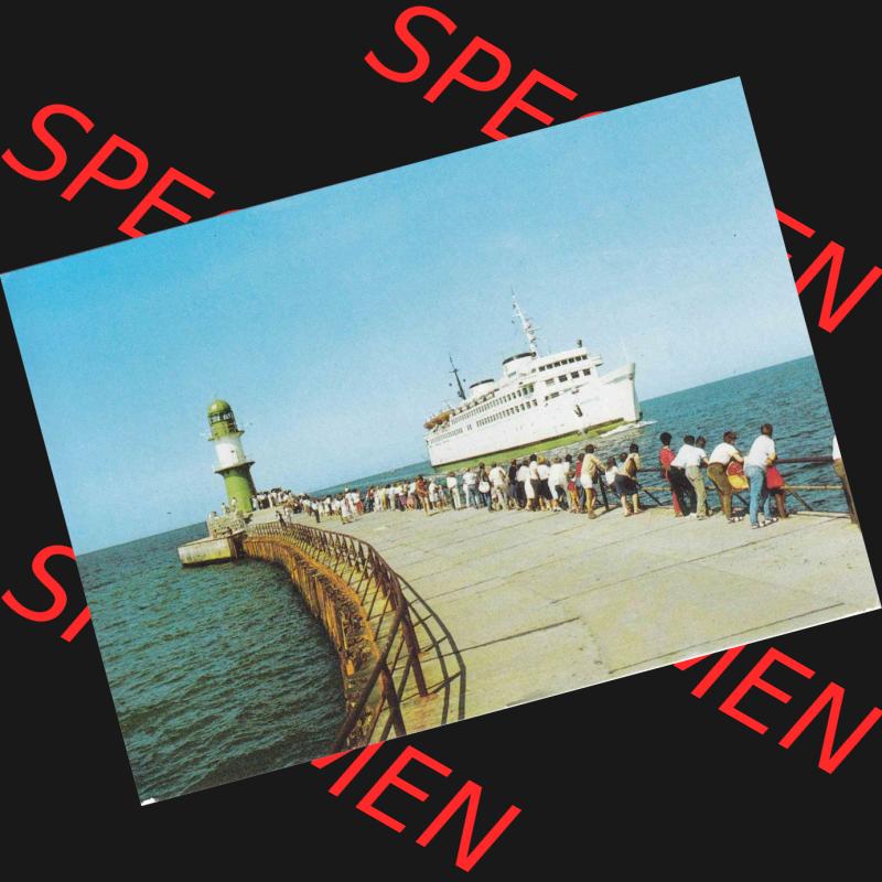 Ansichtskarte DDR Bezirk Rostock, Stadtkreis Rostock, Hansestadt Rostock, Ortsteil Seebad Warnemünde DDR Rostock Warnemünde Fährschiff an der Westmole Farbfoto 300951-89... Sammlung