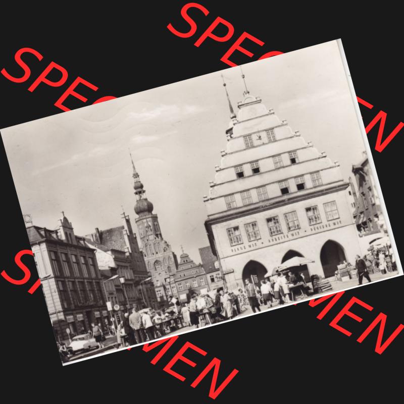 Ansichtskarte DDR Bezirk Rostock, Kreis Greifswald unsortiert 1974, Rathaus. Ansichtskarte bzw. Postkarte in schwarzweiß - s/w aus DDR-Zeiten der Deutschen Demokratischen... Sammlung