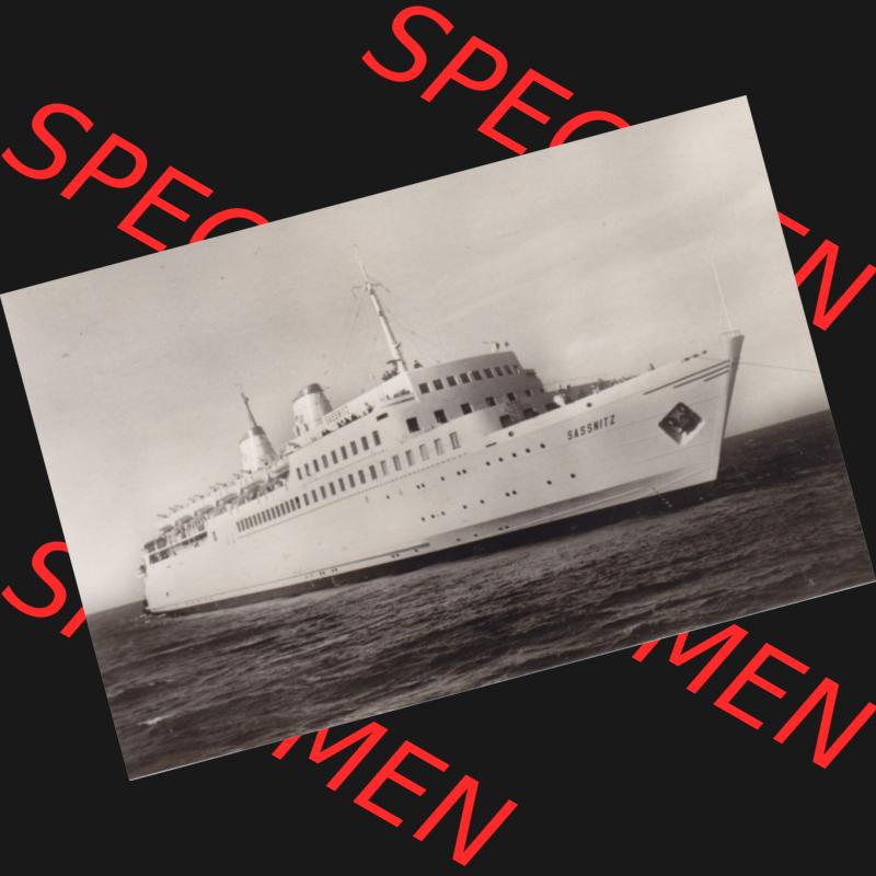 Echt Foto-Mappe der DDR, Fährschiff Die Saßnitz schwimmende Brücke über die Ostsee 1959, 1) Das erste DDR-Hochseefährschiff die Sassnitz, in der Neptunwerft... Sammlung