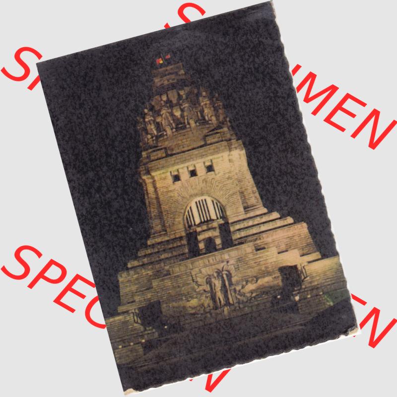 Ansichtskarten DDR Bezirk Leipzig, Leipzig Stadt in Farbe, 196x, Völkerschlacht-Denkmal bei Nacht, gelaufen mit Stempel mit Briefmarke von 196x Sammlung