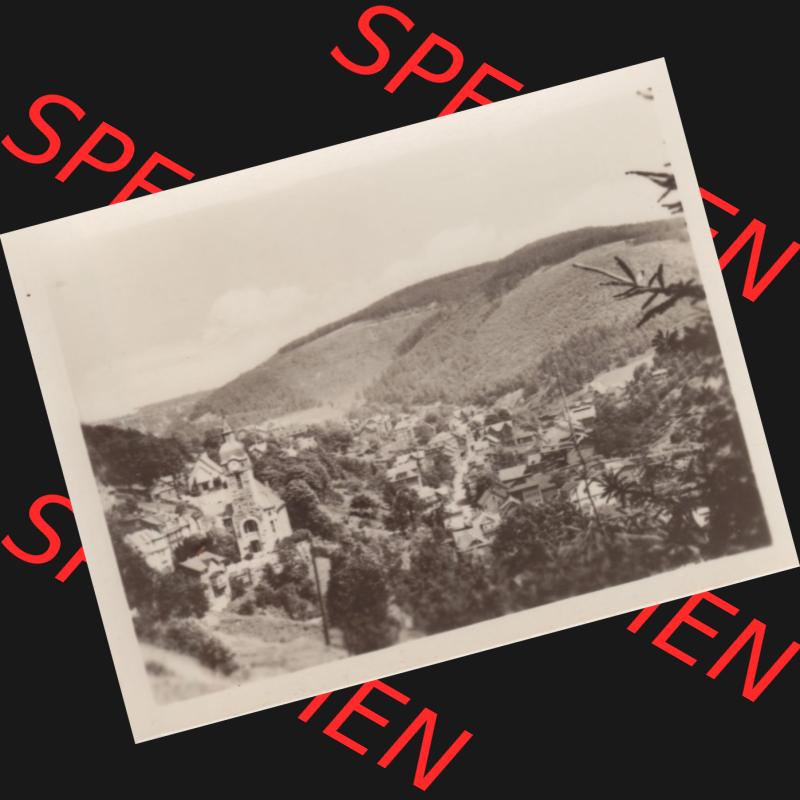 DDR Bezirk Suhl, Kreis Neuhaus am Rennweg, Stadt Lauscha mit 10 Echten Fotos aus Foto-Mappe von 1956, Blick auf Lauscha in Thürigen. Foto-Abzüge aus DDR-Zeiten Bezirk... Sammlung