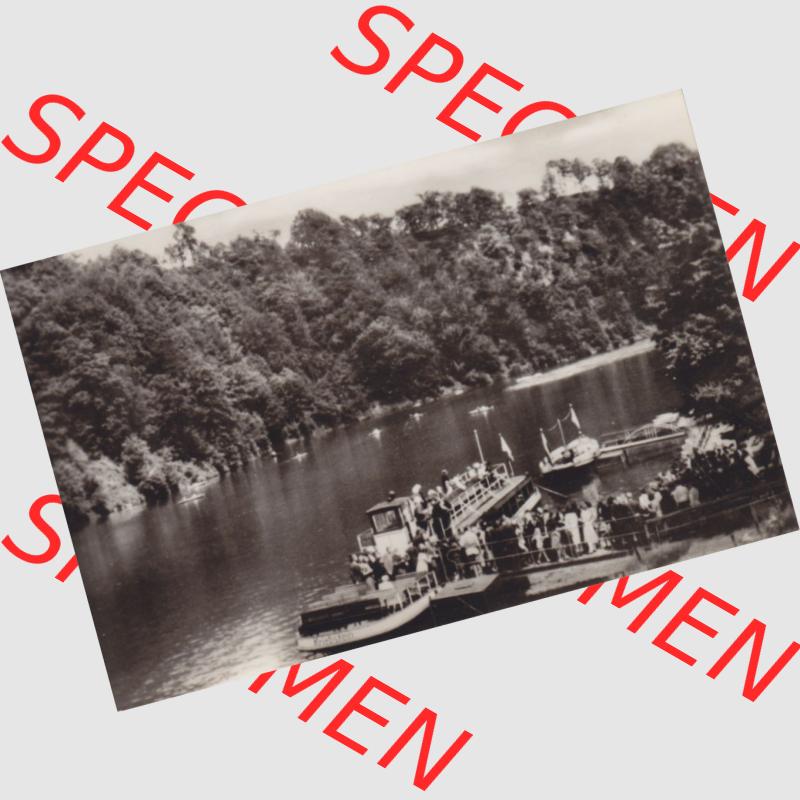 Fotos DDR, Bezirk Karl-Marx-Stadt, Kreis Hainichen, Talsperre Kriebstein 1971 aus Foto-Mappe vom Verlag Erhard Neubert KG Kriebstein - Bootstation. Fotos aus DDR-Zeiten Bezirk... Sammlung