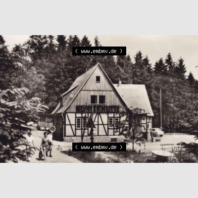 Echt Foto-Mappe der DDR, Bezirk Karl-Marx-Stadt, Kreis Aue, Sosa / Erzgebirge A 3-70 IV-14-45 J 0138, SOSA (Erzgebirge), Köhlerhütte. Fotos... Sammlung