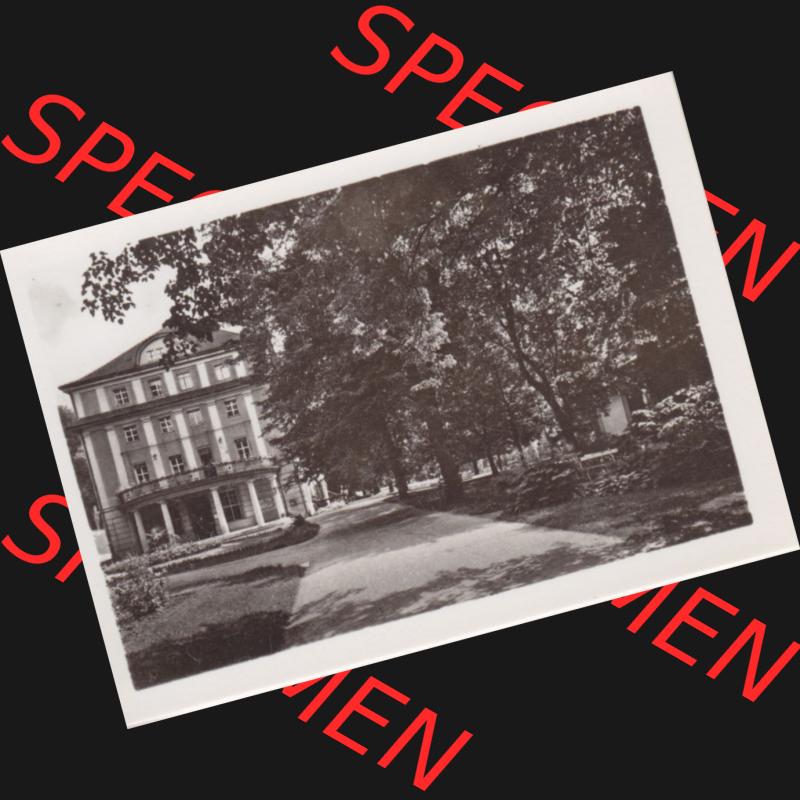 Fotos der DDR Bezirk Suhl, Kreis Bad Salzungen, Stadt Bad Liebenstein, Ansichten Mappe vom Verlag Erhard Neubert, Karl-Marx-Stadt, 1954 Bad Liebenstein, Kurhaus (1).... Sammlung
