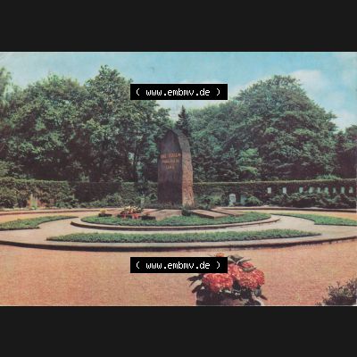 Ansichtskarte DDR Bezirk Berlin, Stadt Berlin Ansicht in Farbe 1969, Gedenkstätte des Sozialisten. Stadtansichten der Stadt Berlin, mit Ansicht in Farbe / Color der Hauptstadt... Sammlung