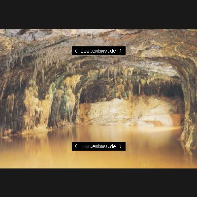 Alte Ansichtskarte DDR Bezirk Gera, Kreis Saalfeld, Feengrotten Saalfeld 1985, Mittlere Quellgrotte. Alte Ansichtskarten aus einer Mappe aus dem Jahr 1985 der DDR, Produziert... Sammlung