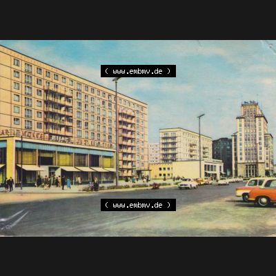 Ansichtskarte DDR Bezirk Berlin, Stadt Berlin Ansicht in Farbe 1965, Karl-Marx-Allee. Stadtansichten der Stadt Berlin, mit Ansicht in Farbe / Color der Hauptstadt der DDR bis... Sammlung