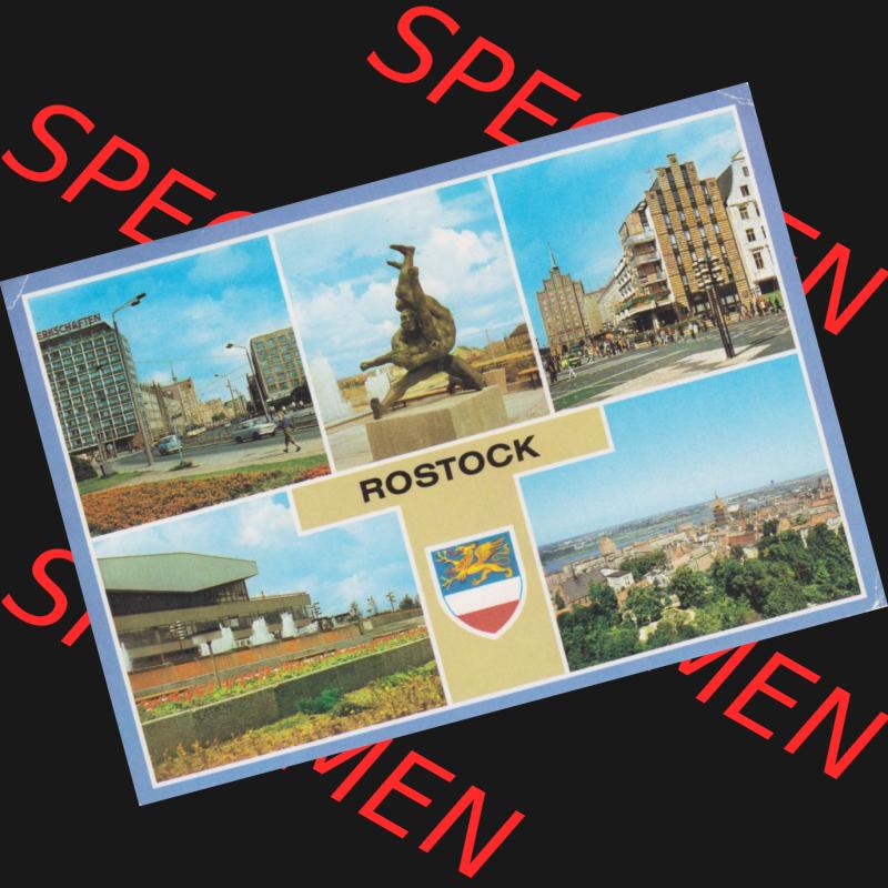 Ansichtskarte DDR Bezirk Rostock, Stadtkreis Rostock, Hansestadt Rostock Ansicht 1983, Lange Straße, Plastik and der Sporthalle und Kongresshalle, Mehrbildkarte.... Sammlung