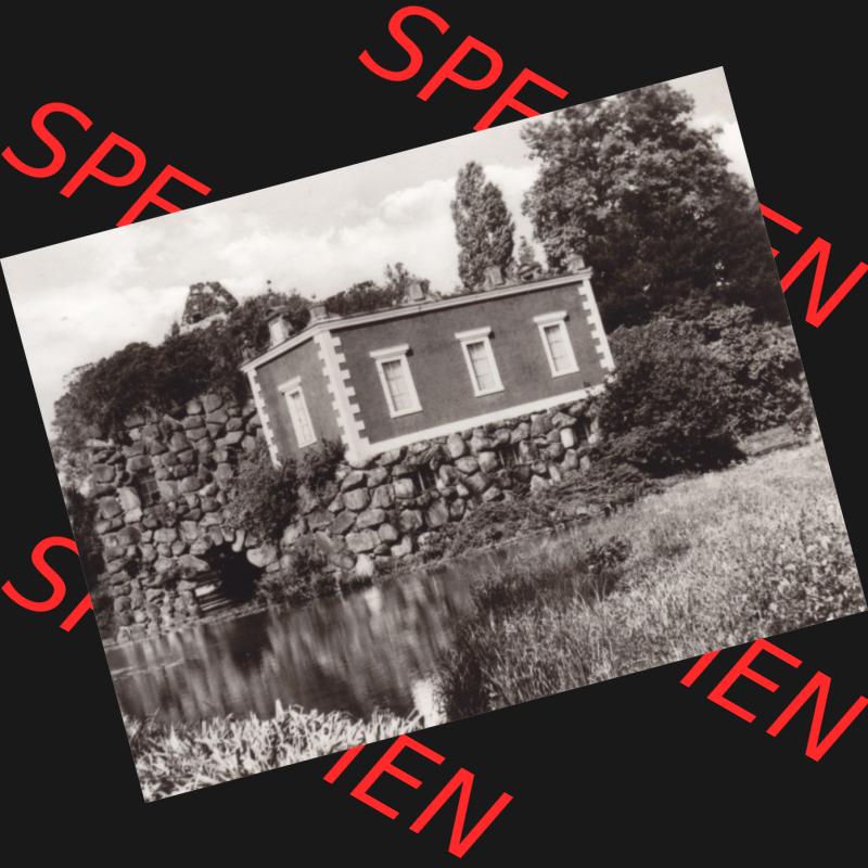 Altes Foto Wörlitz DDR Bezirk Halle, Kreis Wittenberg, Wörlitzer Park 1970-er Jahre in s/w, 1976, Stein und Villa Hamilton. Foto-Abzüge aus DDR-Zeiten... Sammlung