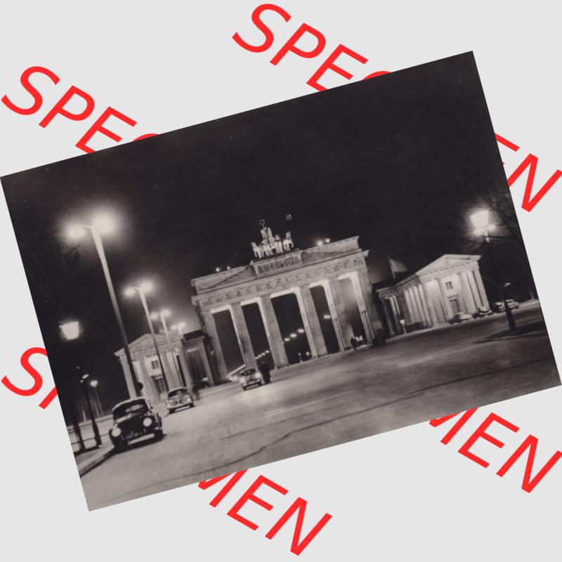 Ansichtskarten DDR Bezirk Berlin, Stadt Berlin in s/w / schwarzweiß, Verlag Felix Setecki, Berlin 1960, Brandenburger Tor in Berlin. Alte Stadtansichten der... Sammlung