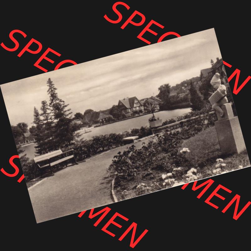 Fotos DDR, Bezirk Magdeburg, Kreis Wernigerode, Gemeinde Ilsenburg / Harz 1965, Ilsenburg Partie im Park. Das alte Foto wurde 1965 innerhalb einer Foto-Mappe mit 10 ECHTE... Sammlung