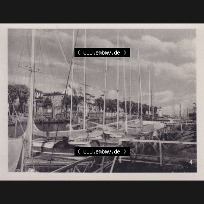 Alte Foto-Ansicht DDR Bezirk Rostock, Kreis Rostock, Hansestadt Rostock, Ortsteil Warnemünde 1957, 10 Fotos von Verlag Lederbogen - Karl-Marx-Stadt 1957, 4. Segelhafen.... Sammlung