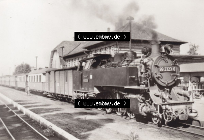 Alte Foto-Ansichten DDR Bezirk Rostock, Kreis Bad Doberan, Ostseebad Kühlungsborn Eisenbahn Molli auf dem Bahnhof Kühlungsborn... Sammlung