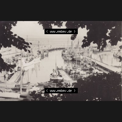 Alte Foto-Ansichten DDR Bezirk Rostock, Kreis Rügen, Insel Rügen, Sassnitz Stubbenkammer 1961: Am Hafen. Altes Foto DDR Bezirk Rostock, Kreis Rügen,... Sammlung