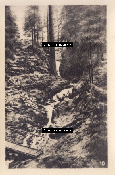 Fotos DDR, Bezirk Erfurt, Kreis Gotha, Tambach-Dietharz in Thüringen, 12 Amateur-Fotos, Foto 10. Röllchen. s/w - schwarzweiß... Sammlung