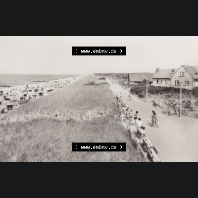 Altes Foto DDR Bezirk Rostock, Kreis Rostock, Ostseebad Graal-Müritz 1975, Seeheilbad am Strand. Altes Foto mit Ansicht der DDR Bezirk Rostock, Kreis Rostock,... Sammlung