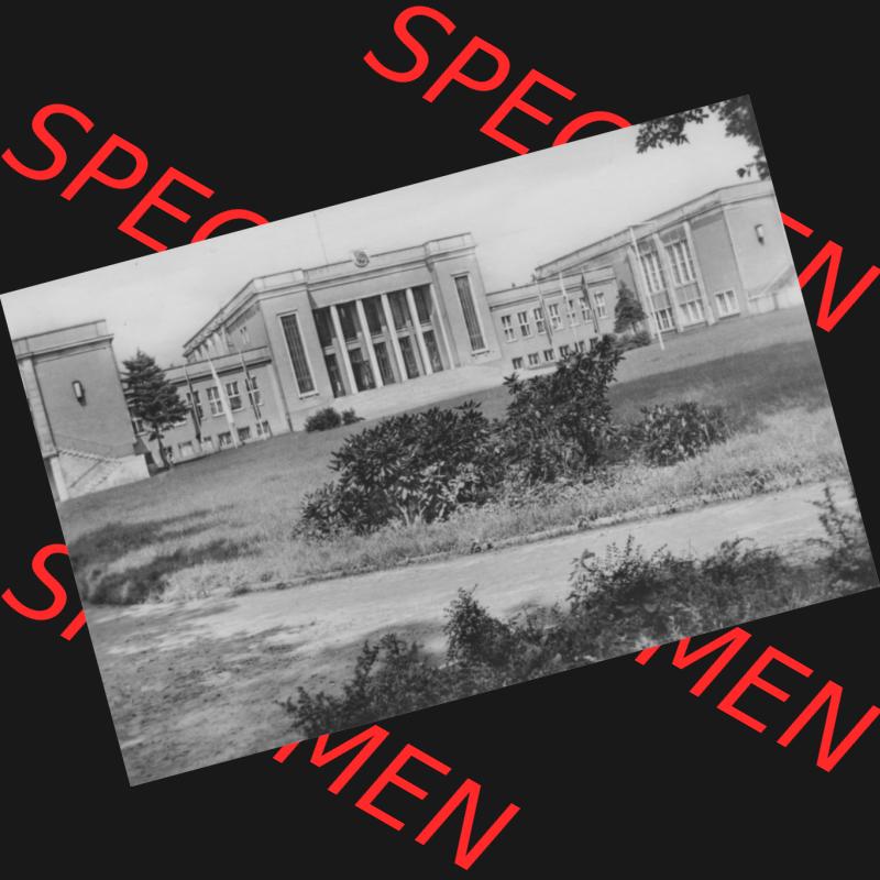 Foto mit Ansicht der DDR Bezirk Rostock, Kreis Wolgast, DDR Zinnowitz auf Usedom 1965, 2. Kulturhaus, Heldge-Verlag KG - Köthen-Anh.. Altes Foto der DDR... Sammlung