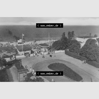 Foto mit Ansicht der DDR Bezirk Rostock, Kreis Wolgast, DDR Zinnowitz auf Usedom 1965, 1. Zinnowitz auf Usedom, Heldge-Verlag KG - Köthen-Anh.. Altes Foto... Sammlung