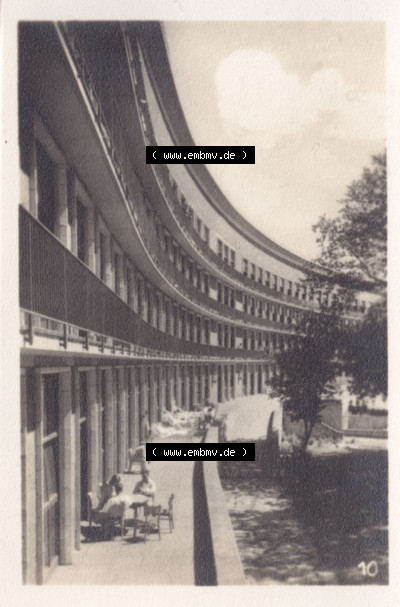 Hansestadt Stralsund 10. Krankenhaus am Sund, Südseite. Foto aus Foto-Mappe vom Verlag Werner Schwarz Sammlung