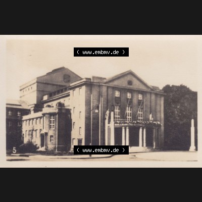 Alte Foto-Ansicht DDR Bezirk Rostock, Kreis Stralsund, Hansestadt Stralsund 5. Landestheater Stralsund. Foto aus Foto-Mappe vom Verlag Werner Schwarz, Stralsund.... Sammlung