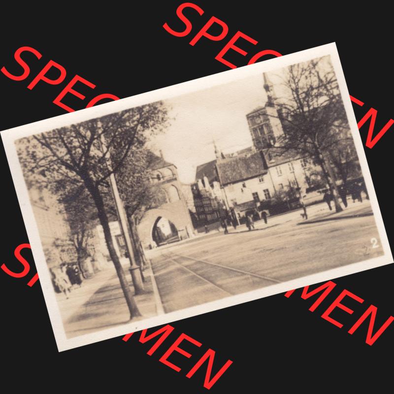 Alte Foto-Ansicht DDR Bezirk Rostock, Kreis Stralsund, Hansestadt Stralsund 2. Vor dem Knieper-Tor. Foto aus Foto-Mappe vom Verlag Werner Schwarz, Stralsund. Die... Sammlung