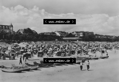 Ansichtskarte der DDR Ahlbeck auf Usedom 1963, Einbildkarte einer Grußkarte, Fischerboote am Strand, Graphokopie H. Sander KG.... Sammlung
