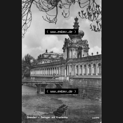 Ansichtskarte Heldge-Verlag Köthen/Anhalt DDR gemischte s/w, schwarzweiß, graustufen Sammlung der Jahre 1950er, 1956, Dresdener Zwinger mit Kronentor.... Sammlung