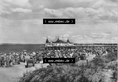 Ansichtskarte der DDR Ahlbeck auf Usedom 1964, Seebad Ahlbeck mit Seebrücke Ahlbeck, Gebrüder Garloff KG - Magdeburg, zum herunterladen... Sammlung