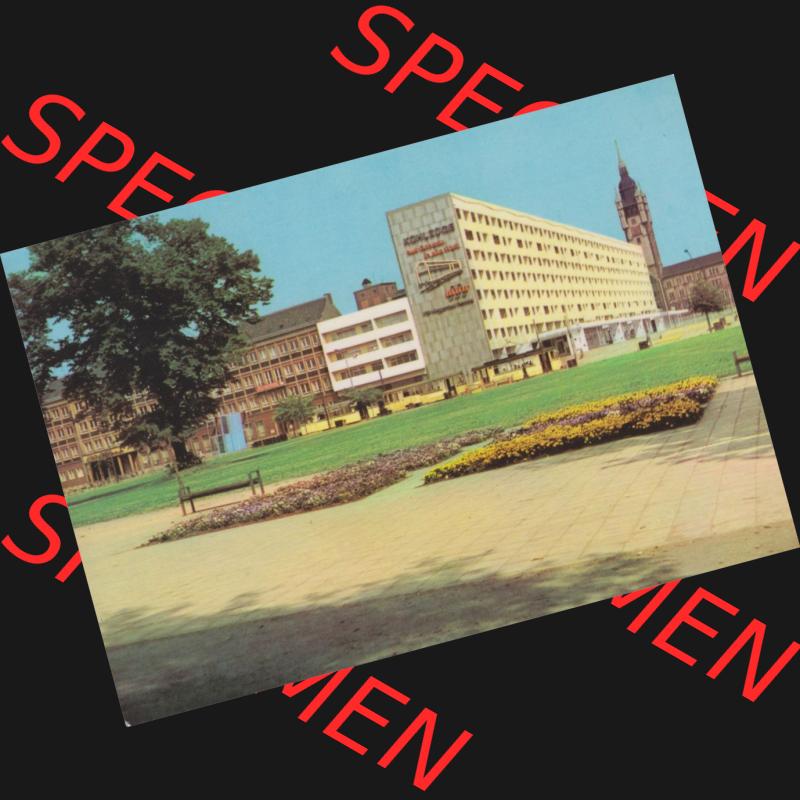 Ansichtskarte Heldge-Verlag Köthen/Anhalt DDR im Bezirk Halle 1960er Jahre, 1967, Dessau, Blick zur Wilhelm-Pieck-Straße (Scheibe-Nord) in der DDR, Farbfoto.... Sammlung