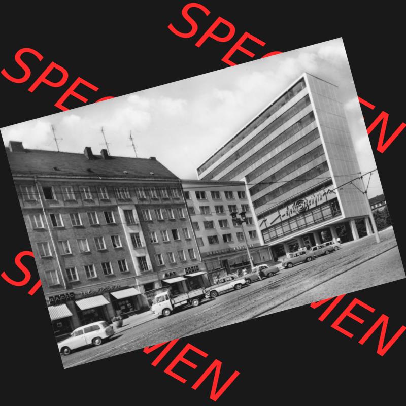 Dick-Foto-Verlag Erlbach I.V. aus Sammlung Plauen im Vogtland - Bahnhofstraße. Das Digital JPG-Bild der Ansichtskarte aus Plauen im Vogtland kann günstig für die eigene... Sammlung