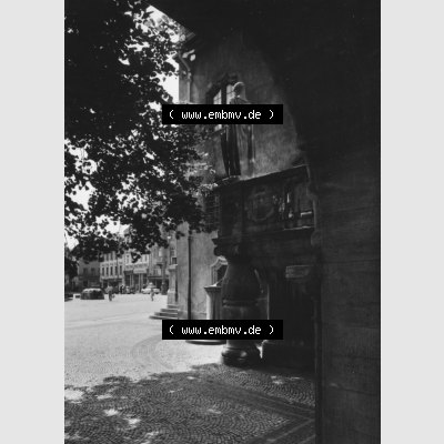 Dick-Foto-Verlag Erlbach I.V. aus Sammlung Plauen im Vogtland - Eingang zum alten Rathaus. Das Digital JPG-Bild der Ansichtskarte aus Plauen im Vogtland kann günstig für... Sammlung