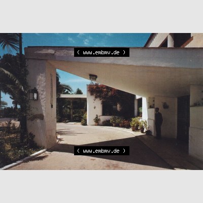 Ansichtskarte Spanien Allgemeine Übersicht in Farbe/Color: Einfahrt zu einen Hotel in Spanien. Ansichtskarte aus Spanien allgemein in Farbe, im online Katalog für private... Sammlung