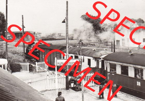 DDR Dampflokomotive aus Deutschland 1970, Bäderbahn Bad Doberan, Ostseebad Kühlungsborn, Ausfahrt Personenzug aus Hauptbahnhof (1) Sammlung