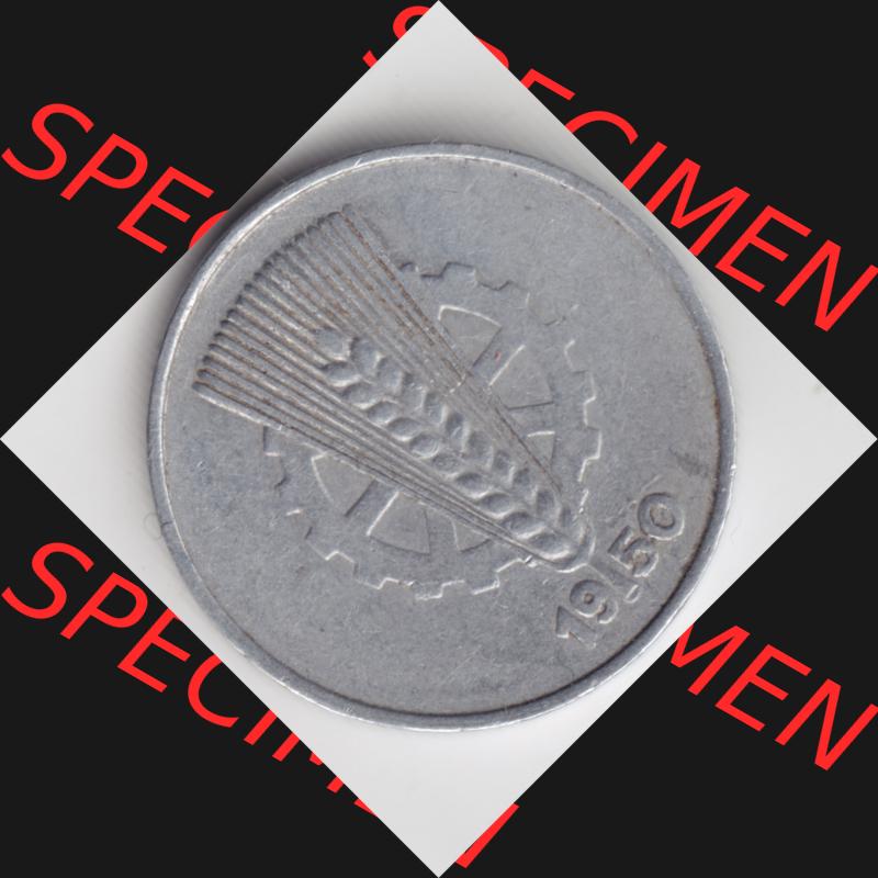 1950, E 50 Pfennig Münzen-Rückseite mit Wappen Deutschland der DDR, der Deutschen Demokratischen Republik, die DDR Münzen können auf EMBMV im Katalog katalogisiert... Sammlung