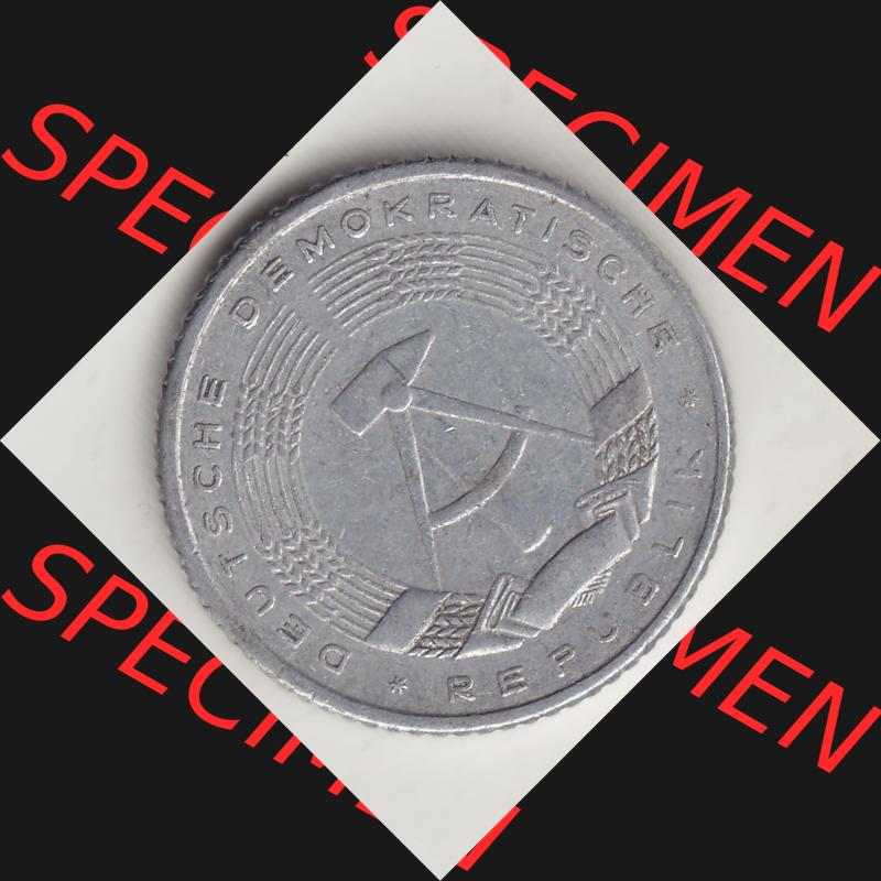 DDR Münze 1958-1990 Umlaufmünze / Kursmünze 1958-1990, A 50 Pfennig 1958-4 der DDR-Mark. Vorderseite der 50 Pfennig Münze der DDR. Hier im online Katalog befinden... Sammlung