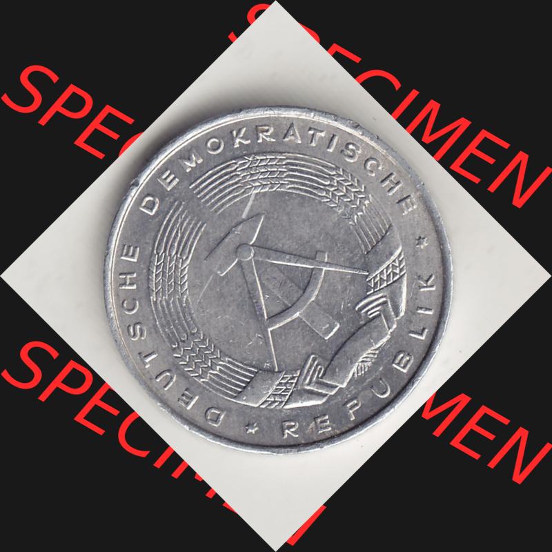 DDR Münze 1948-1990 Umlaufmünze / Kursmünze 1968-1990, A 5 Pfennig 1972-1. Vorderseite der 5 Pfennig Münze der DDR. Hier im online Katalog befinden sich 5 Pfennig-Stücke,... Sammlung