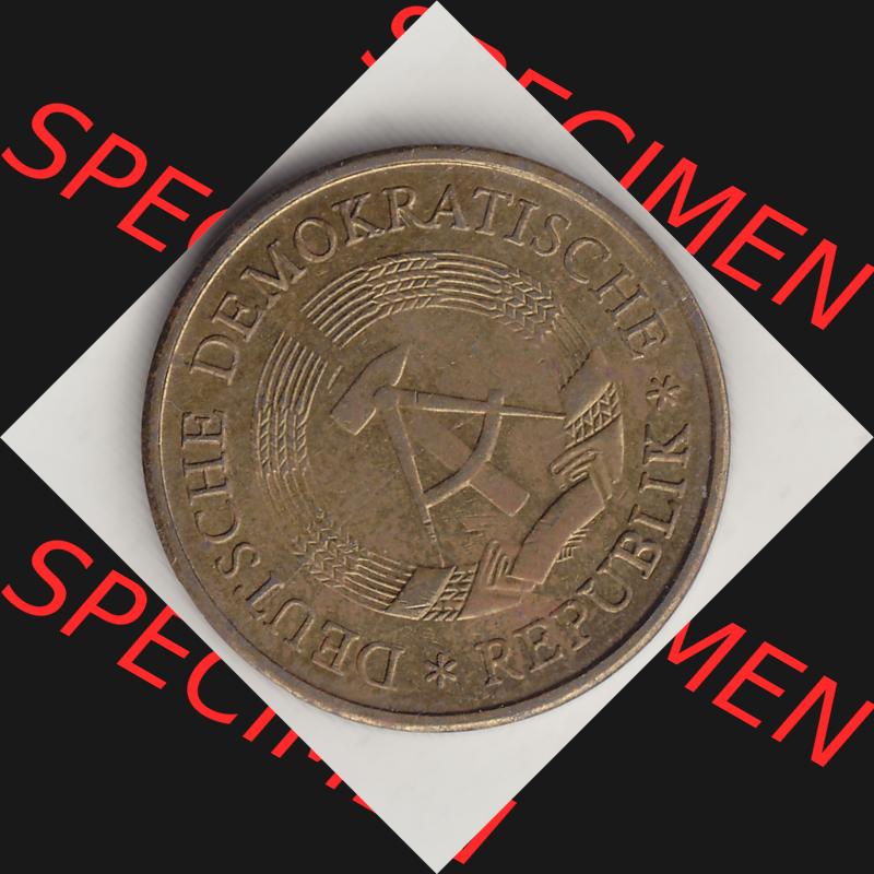 DDR Münze 1969-1990 Umlaufmünze / Kursmünze 1969-1990, 20 Pfennig 1969-3, DDR-Telefonmünze. Vorderseite der 20 Pfennig Münzen der DDR, die schweren... Sammlung