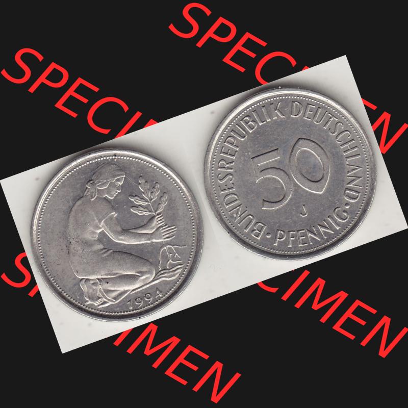 BRD Münzen 50 Pf. Umlaufmünze 1950-2001, 50 Pfennig 1994 J-1. Vorderseite und Rückseite mit Wert-Zahl auf einen Bild / Foto der digitalisierten 50 Pfennig J,... Sammlung