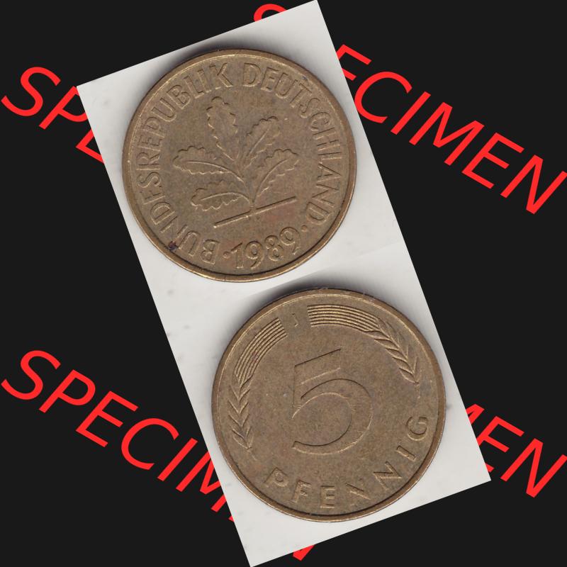 BRD Münzen 5 Pf., Umlaufmünze 1950-2001, 5 Pfennig, 1989 J-1. Vorderseite und Rückseite vertikal untereinander zusammen auf einen Bild / Foto für... Sammlung